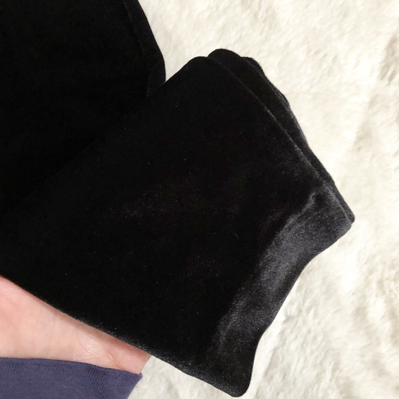 SOLD LOFT | Petite Black Velvet Leggings NWT - Picture 5 of 7